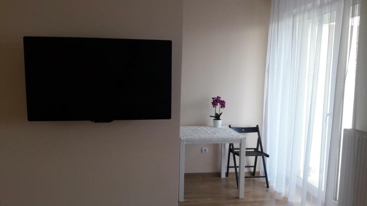 Oskar Centrum Pkp Apartment